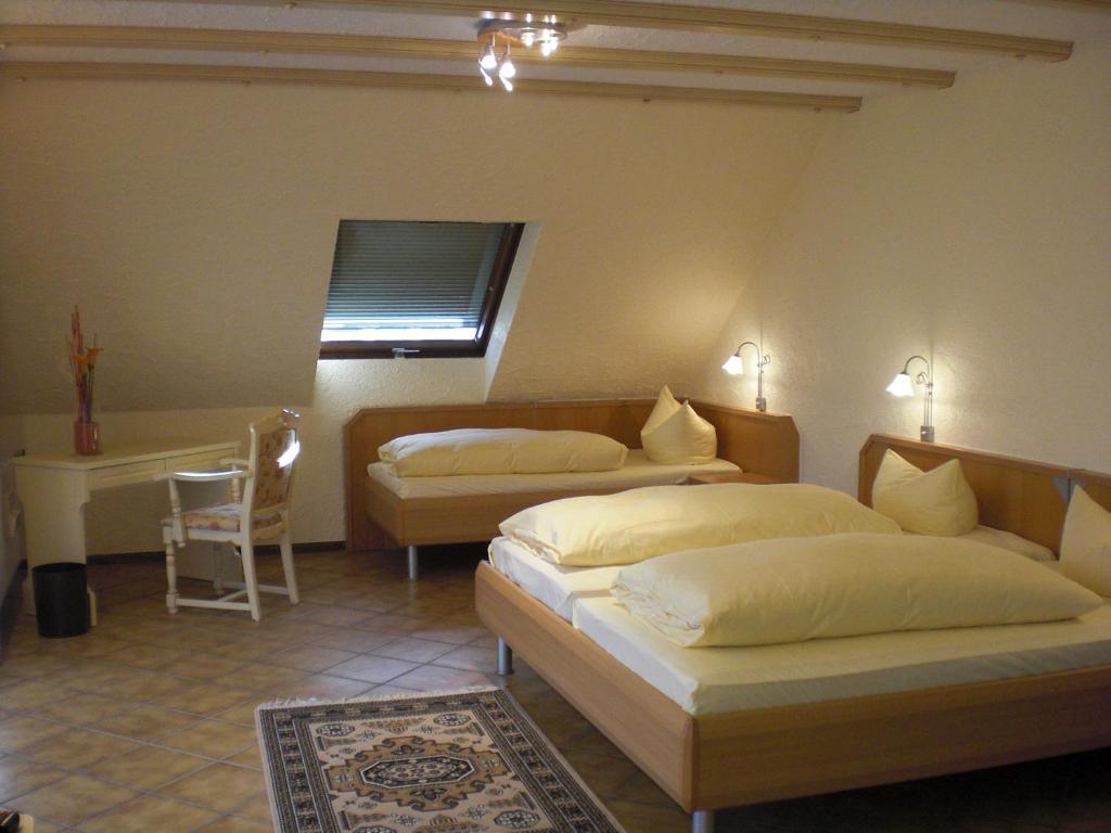 Hotel-Restaurant Schieble Kenzingen Szoba fotó
