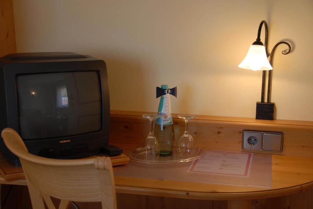Hotel-Restaurant Schieble Kenzingen Szoba fotó